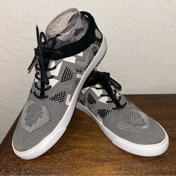 Clarks Somerset Lace Up Sneaker Shoes - Picture 1 of 9